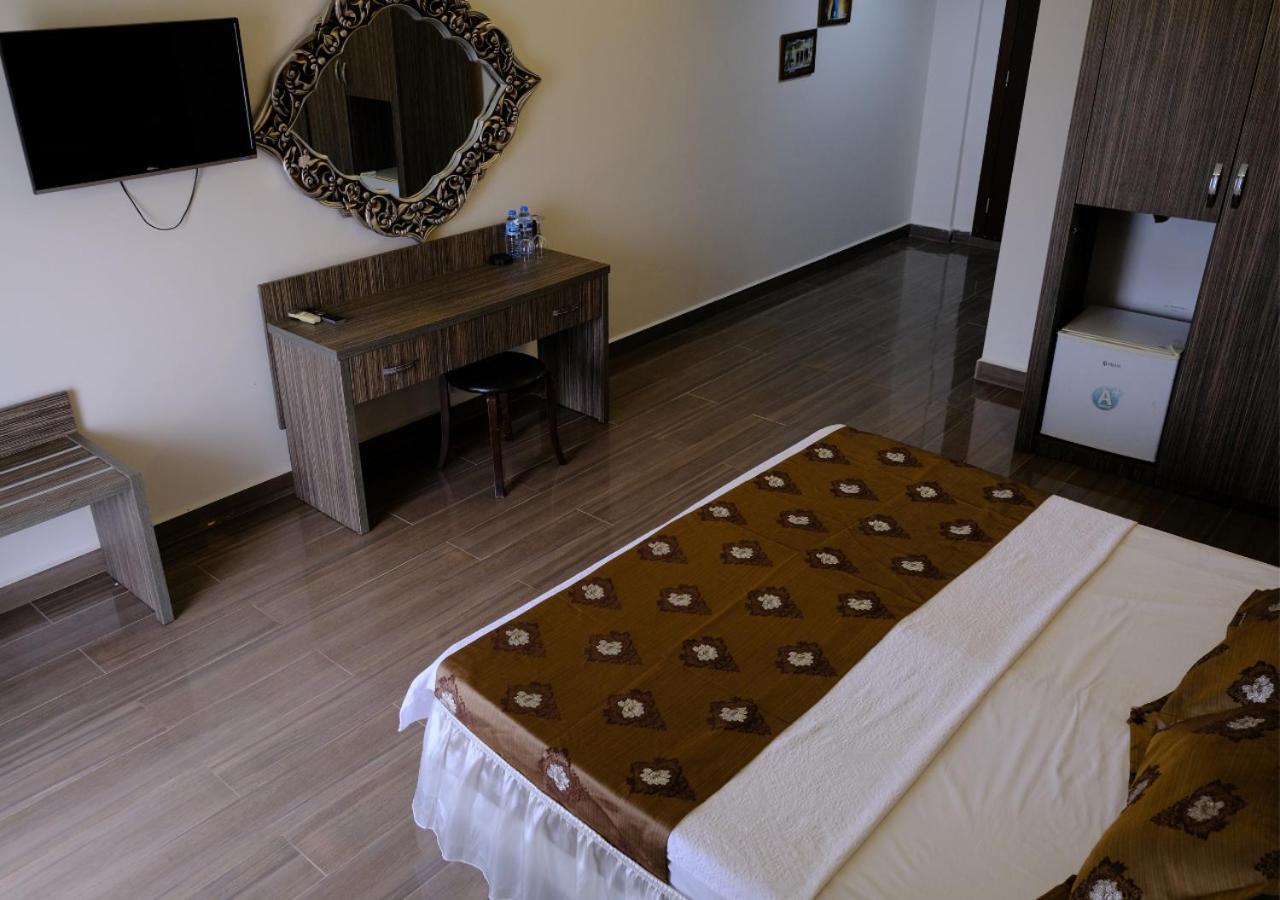 Truva Life Hotel Samandag Extérieur photo