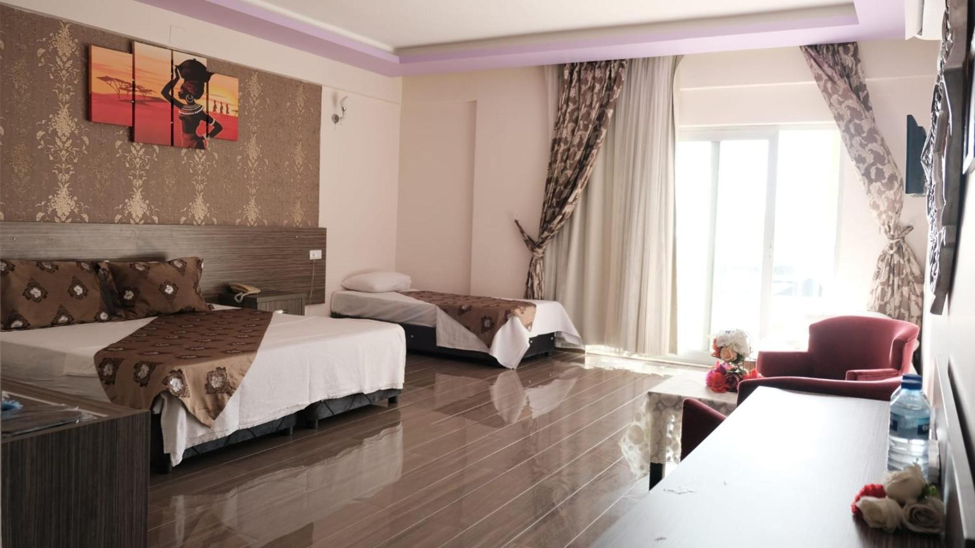 Truva Life Hotel Samandag Extérieur photo