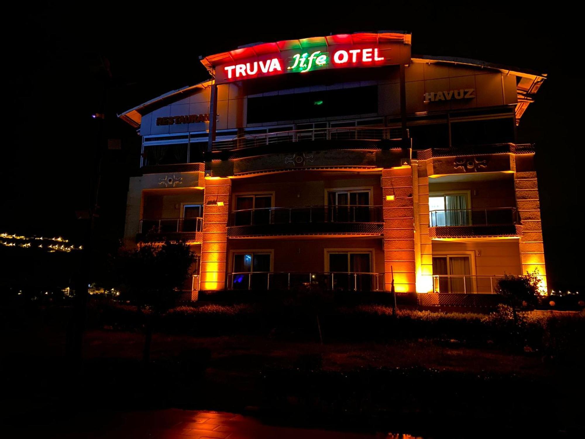 Truva Life Hotel Samandag Extérieur photo