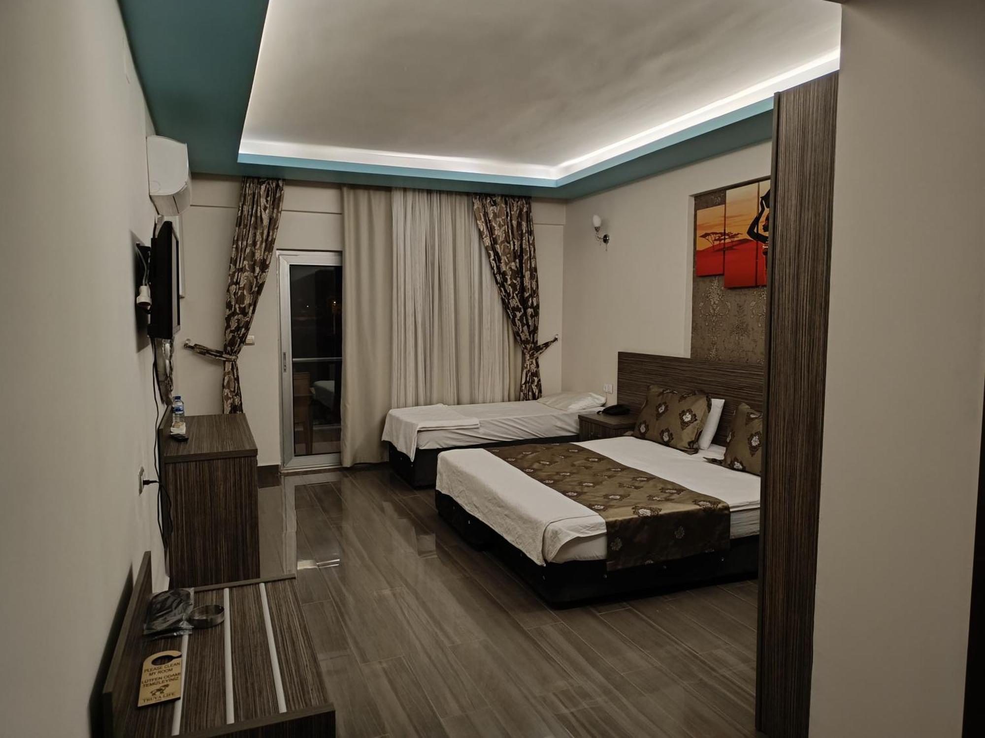 Truva Life Hotel Samandag Extérieur photo