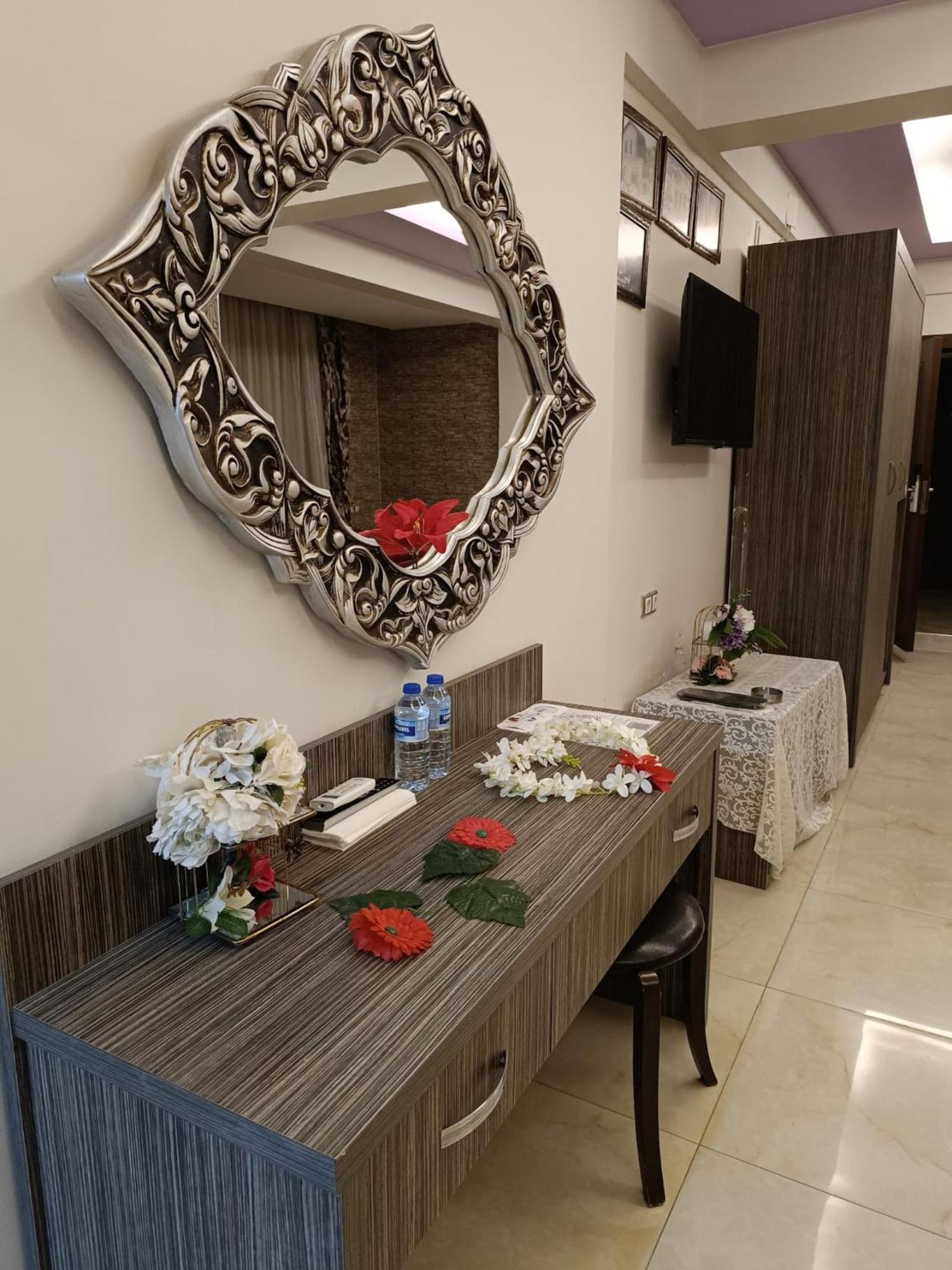 Truva Life Hotel Samandag Extérieur photo
