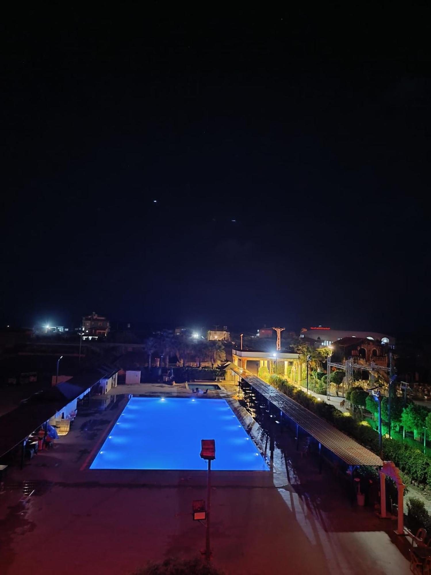 Truva Life Hotel Samandag Extérieur photo